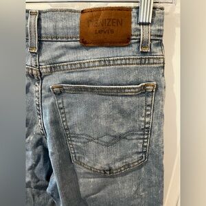 Denizen From Levi’s Taper Size 12 Jeans